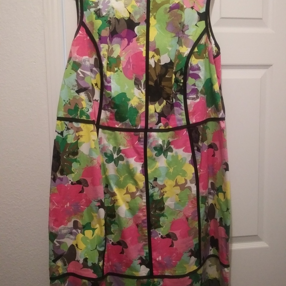 Sleevless sundress